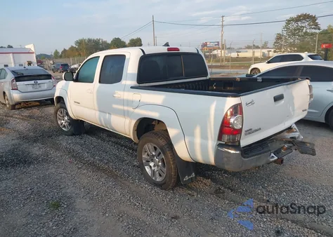 2012 Toyota Tacoma Base V6 из США, поврежденный, VIN 3TMLU4EN6CM103583